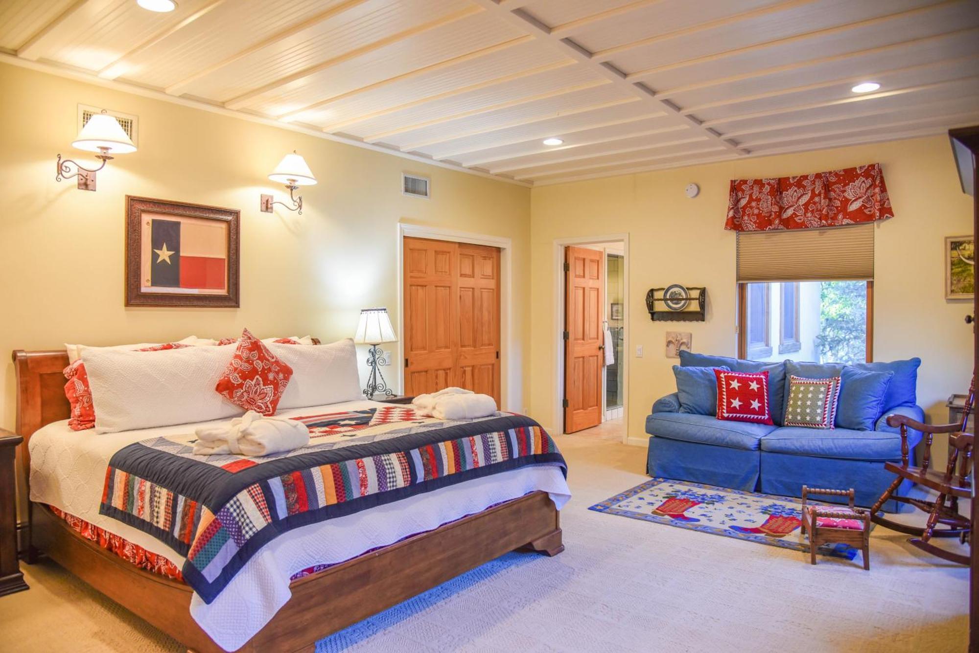 River Lyric Lodge - Formerly Double Dog Red River Buitenkant foto
